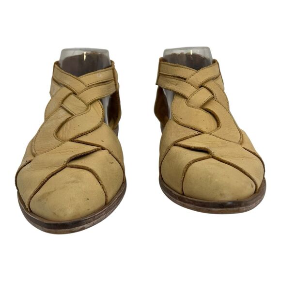 Free People Womens Size 37 Tan Wanderlust Leather Woven Flats Pointed Toe Cutout - Picture 2 of 9